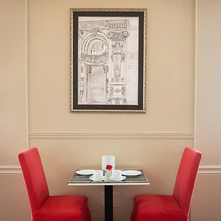 Hnn Luxury Ξενοδοχείο 3*