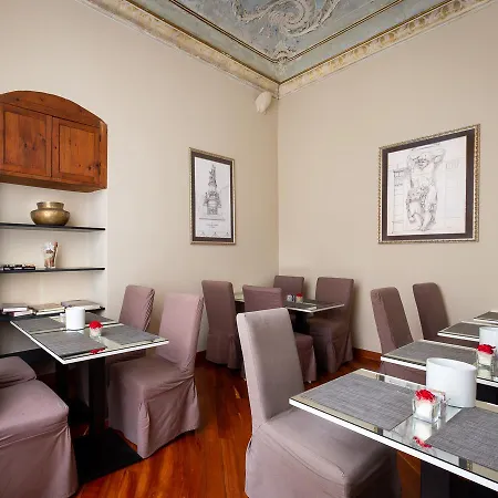 Hnn Luxury Hotel 3*