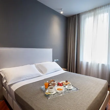 Hnn Luxury Γένοβα