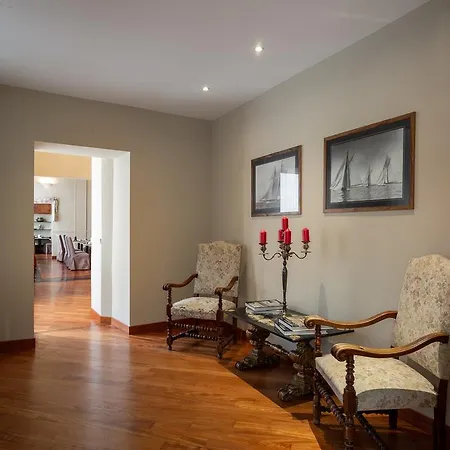 Hnn Luxury 3* Genoa