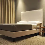 מלון Hnn Luxury ג'נובה