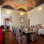 Hnn Luxury מלון ג'נובה