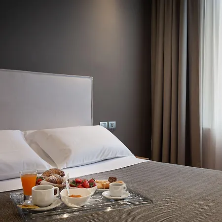 Hnn Luxury 3* Genoa