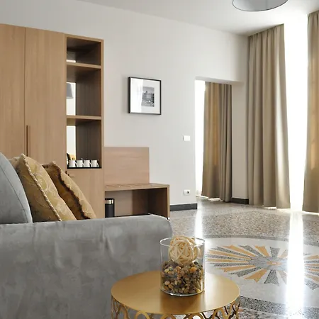 Hnn Luxury 3*