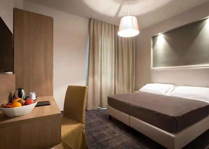 Hnn Luxury Hotel Genua